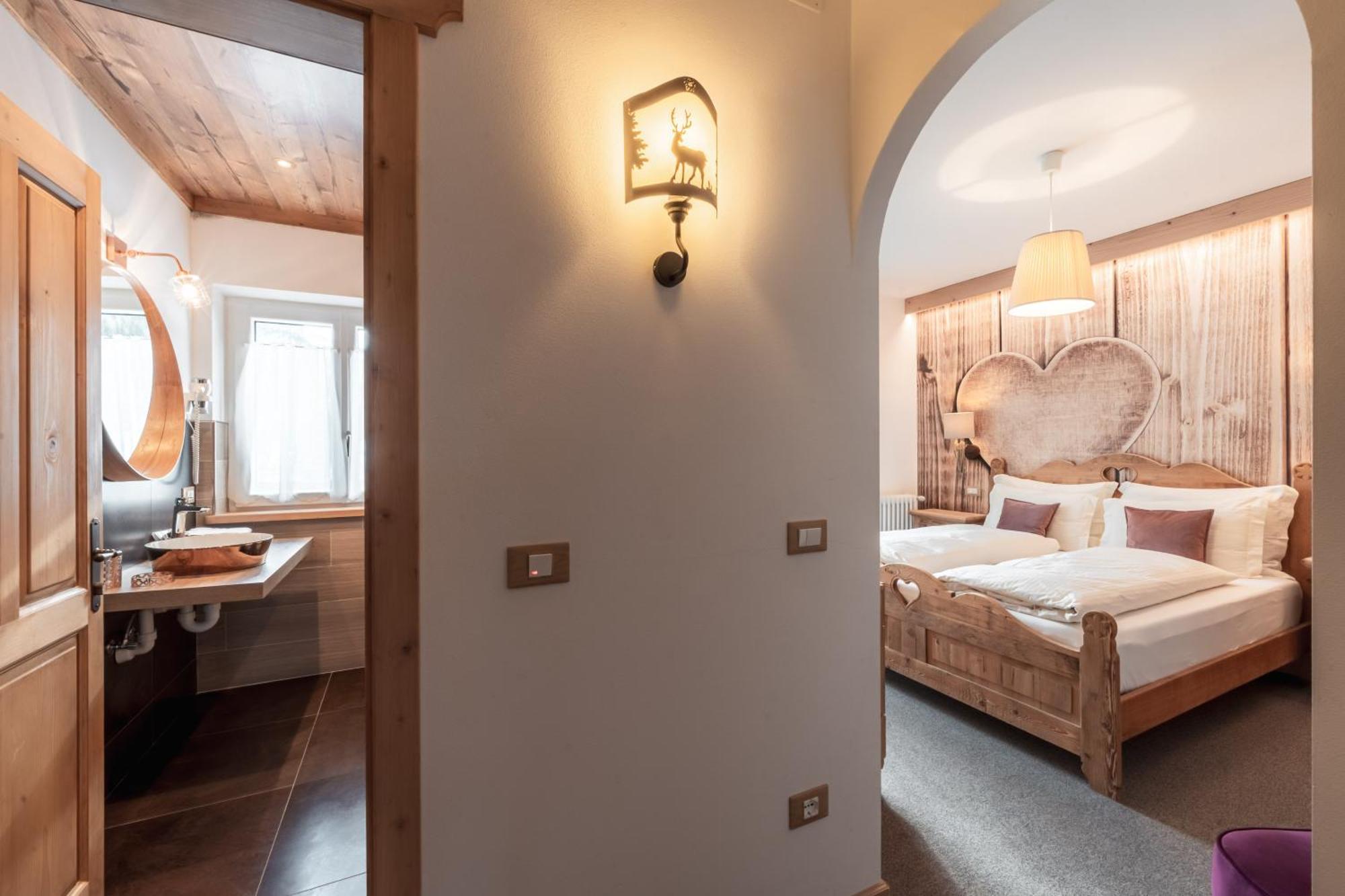 Albergo Majorka Canazei Bagian luar foto